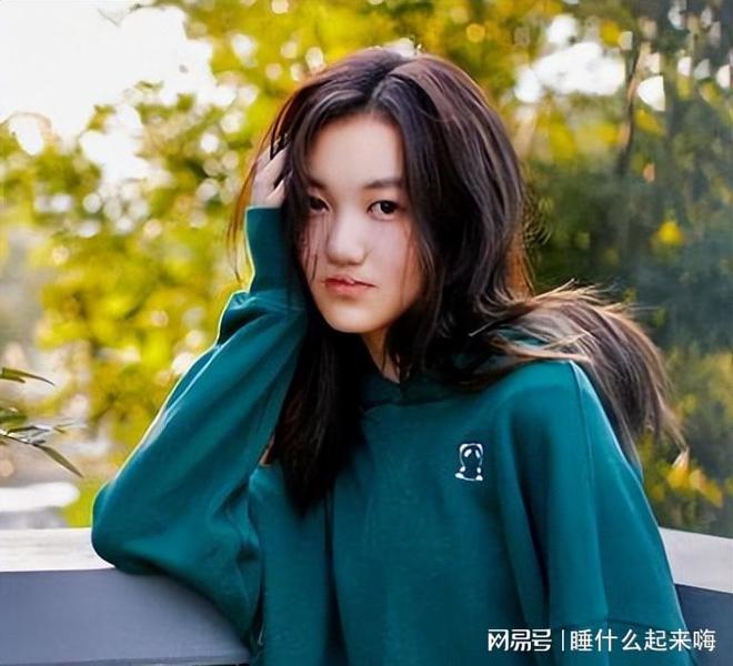 “抽烟喝酒打麻将”的王菲确实是个好妈妈j9九游会俱乐部登录入口李嫣近况证明(图3)