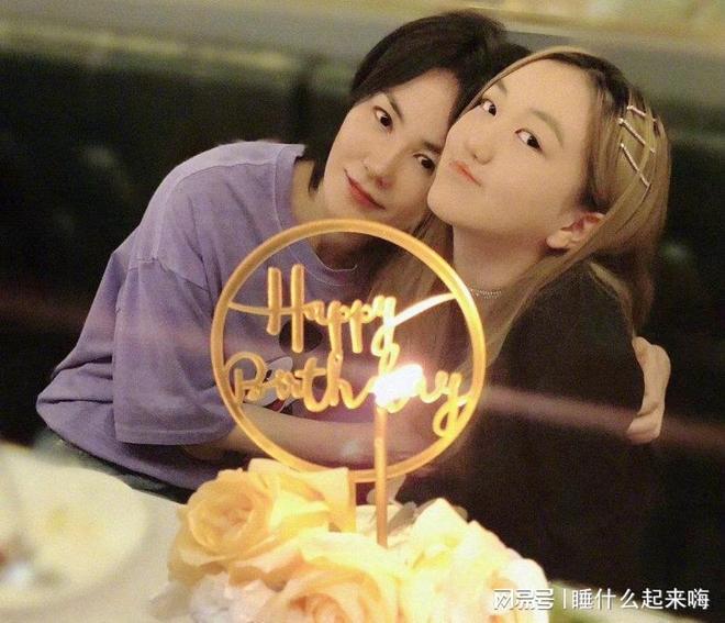 “抽烟喝酒打麻将”的王菲确实是个好妈妈j9九游会俱乐部登录入口李嫣近况证明(图6)